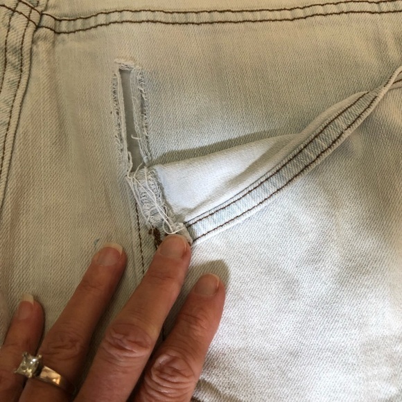 Original use highly distressed light washed jeans, size 34 - Picture 11 of 12